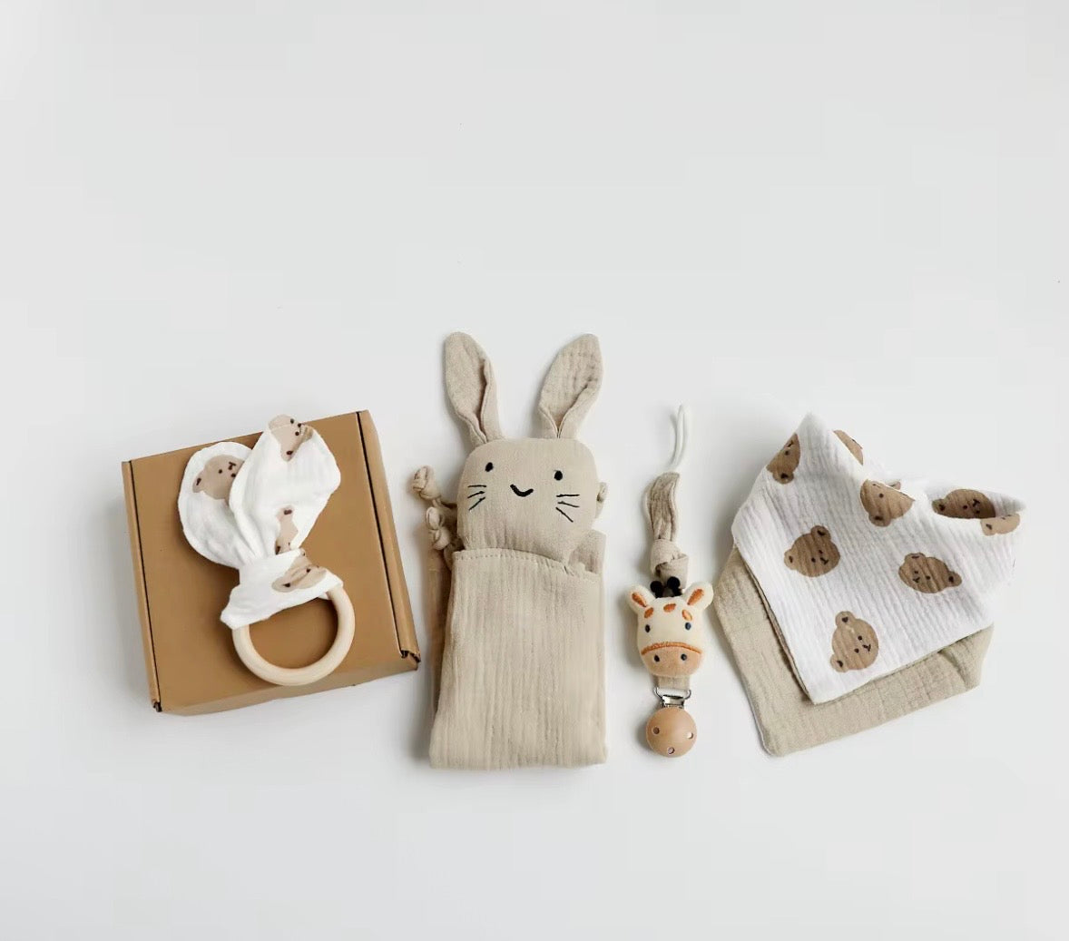 The bitti baby box gift set packaging view by ByGeorgee