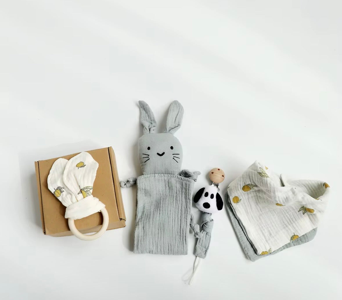 The bitti baby box gift set lifestyle view by ByGeorgee