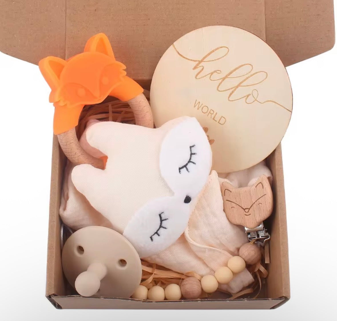 The Fern & Fox Gift Bundle gift set lifestyle view by ByGeorgee